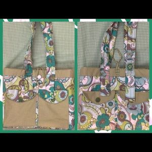 Green & white floral shoulder bag w wallet